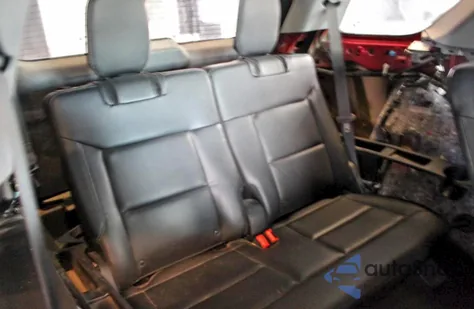 2020 Ford Explorer Xlt z USA, uszkodzony, nr VIN 1FMSK8DH3LGC90825